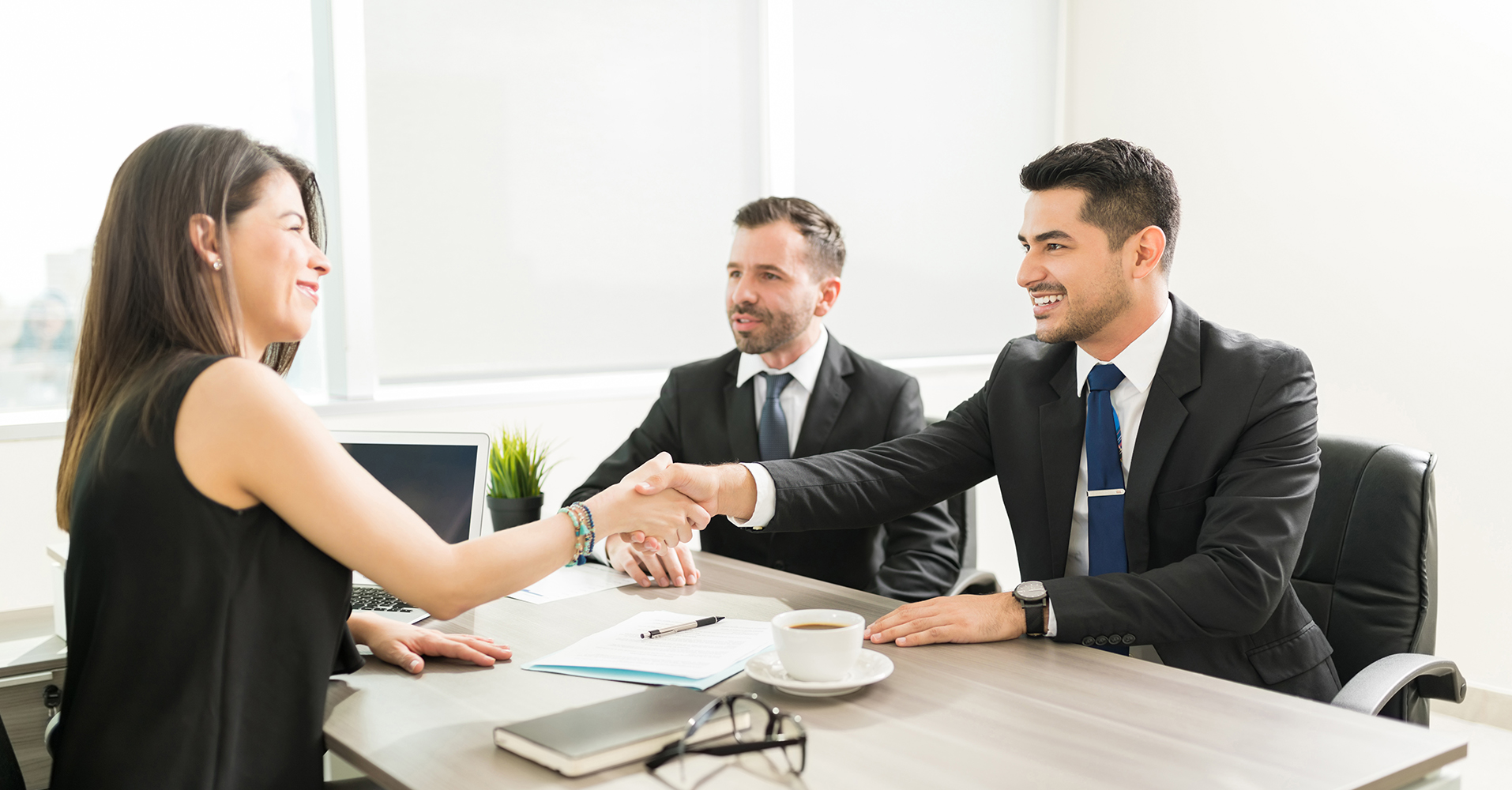 How Small Businesses Can Improve Employee Recruitment and Retention by Offering Health Insurance